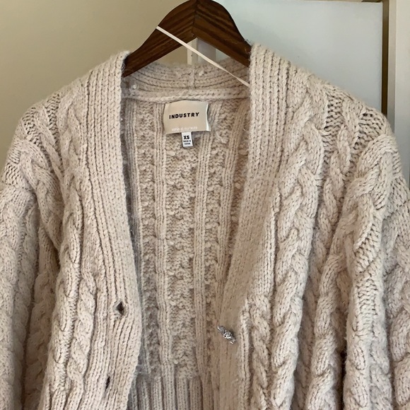 Cardigan - Picture 3 of 3